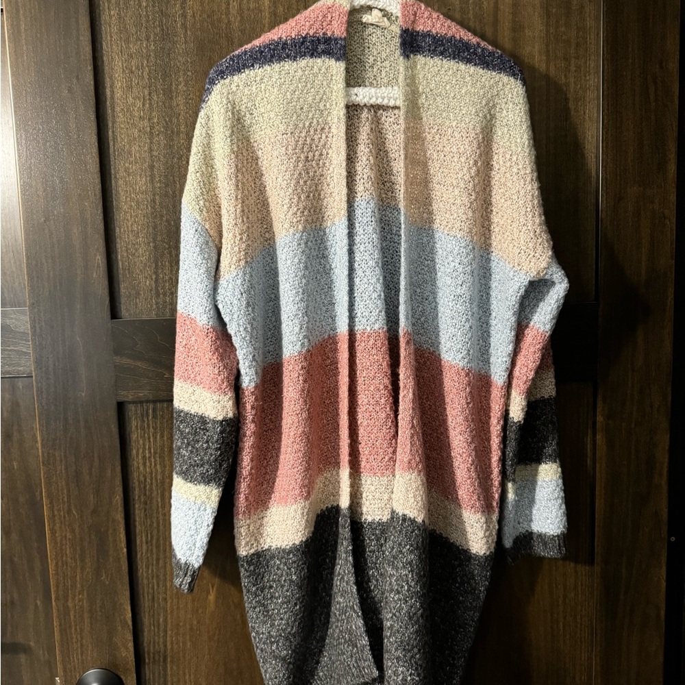Hem & Thread Cardigan